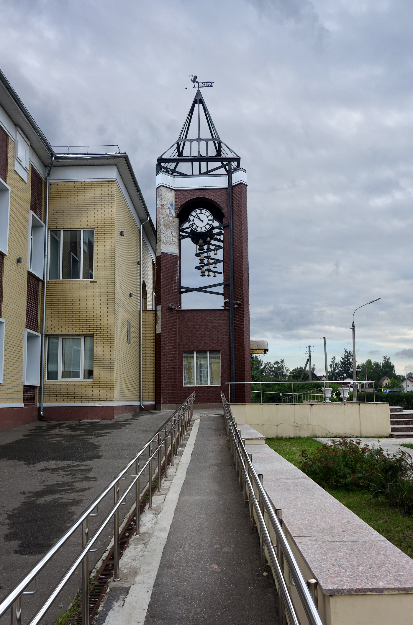 Колокольня в Талдоме. Россия.
